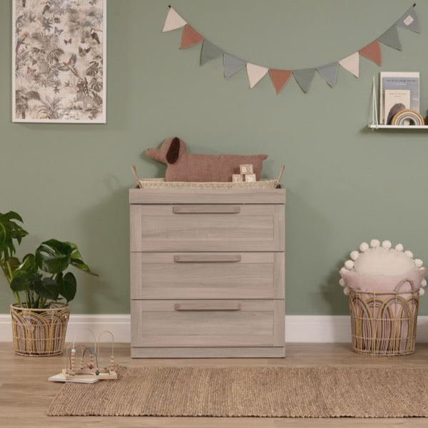 Silver Cross Bromley Oak Dresser