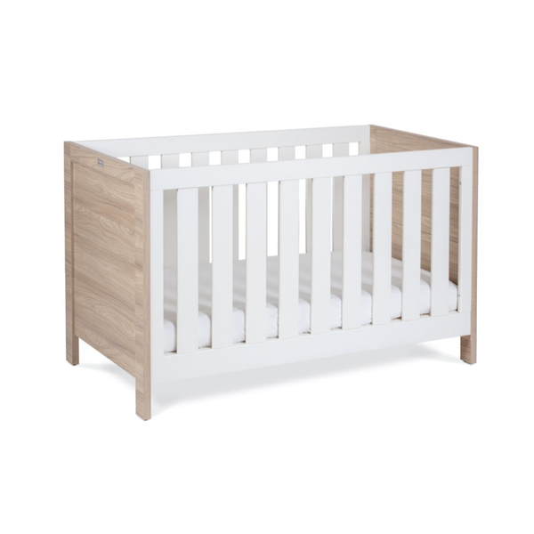 Silver Cross Finchley 2 Piece Furniture Set with Cot Bed & Dresser
